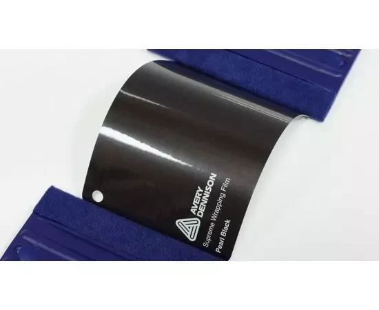 Жемчужно-черная перламутровая виниловая пленка AVERY SUPREME PEARL BLACK